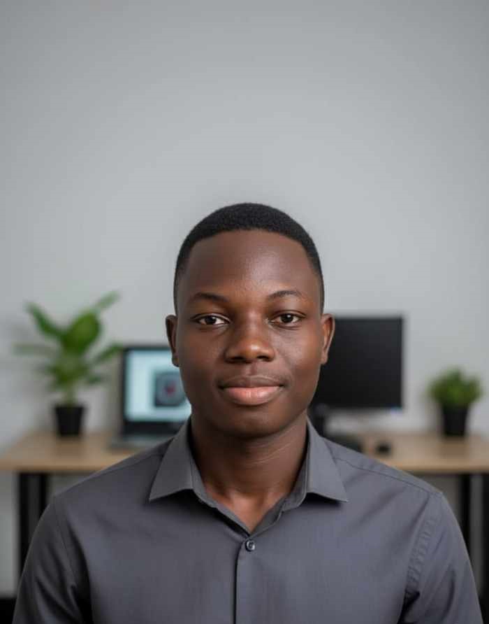 ADJOVI Pascal - Chargé de communication et du numérique